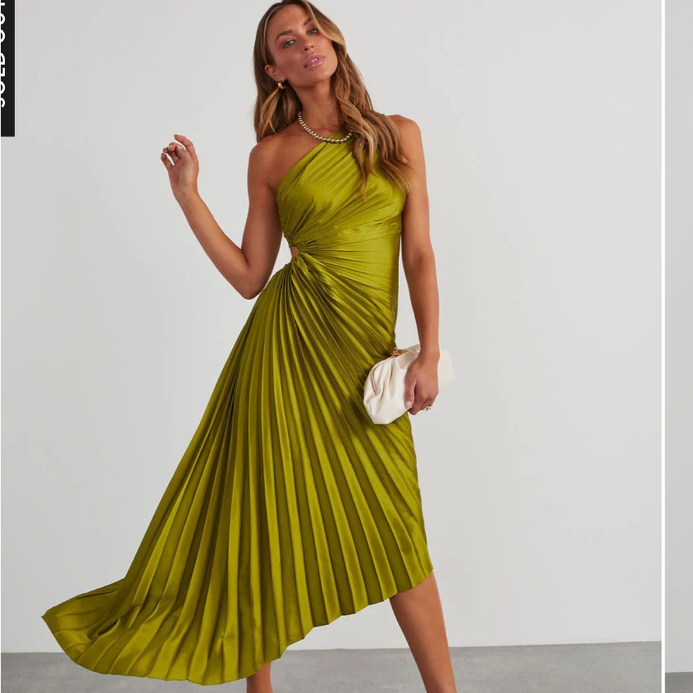 Vici Pleated One Shoulder Cutout dress